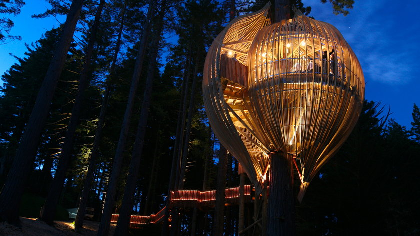 Yellow Treehouse Restaurant