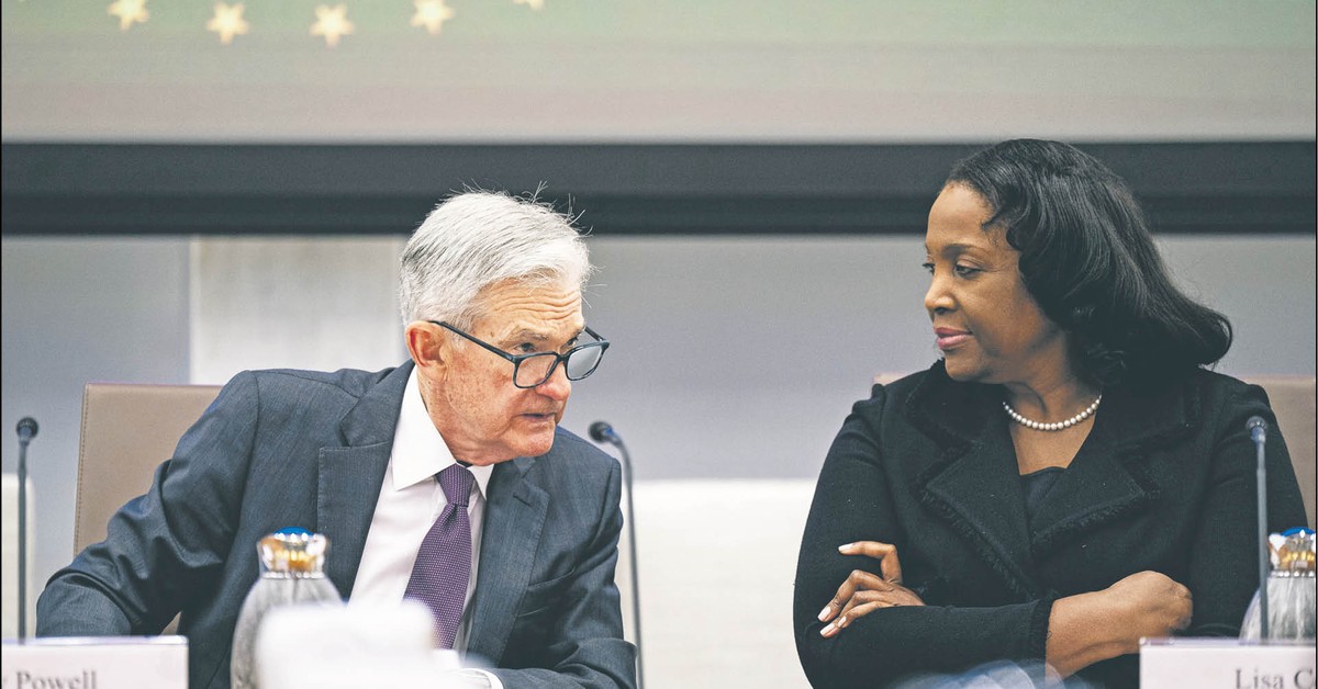 Trump zaczyna swoje porządki w banku centralnym: próbuje wyrzucić pierwszą osobę z rady gubernatorów