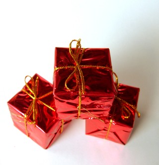 Fundusz socjalny nie może finansować upominku dla każdej pracownicy