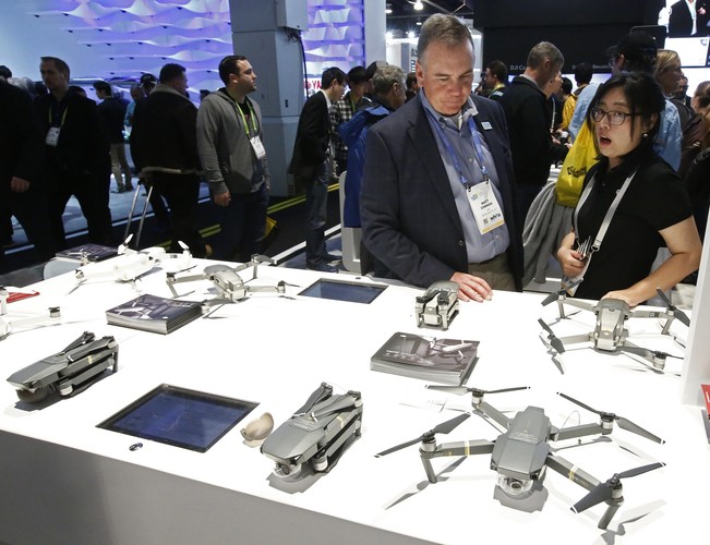 Drony na Międzynarodowej Wystawie Elektroniki Użytkowej w 2018 roku w Las Vegas