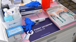 Gwałtownie maleje chęć szczepienia się. Polacy przestają się bać koronawirusa