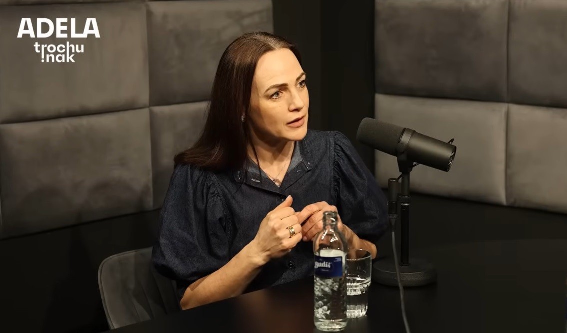 Adriana Kneissl v podcaste Adela trochu inak.