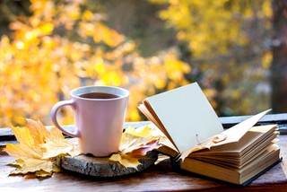 Polakom należy się dodatkowy dzień wolny za święto w sobotę 1 listopada 2025? Dodatkowy dzień wolny, a zwolnienie lekarskie