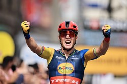 Tour de France. Pedersen wygrał ósmy etap, Vingegaard liderem