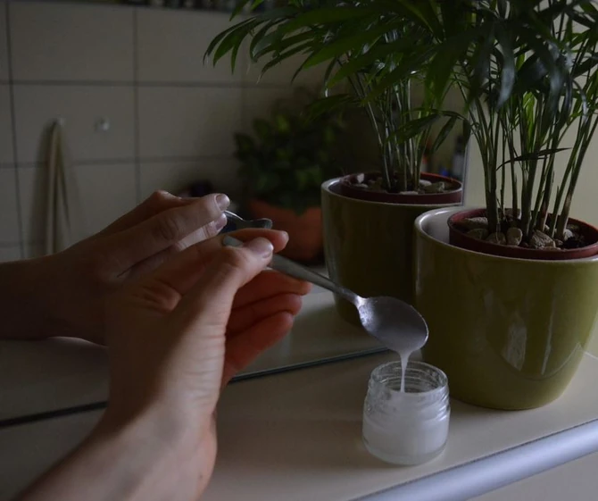 Piling za lice i dekolte