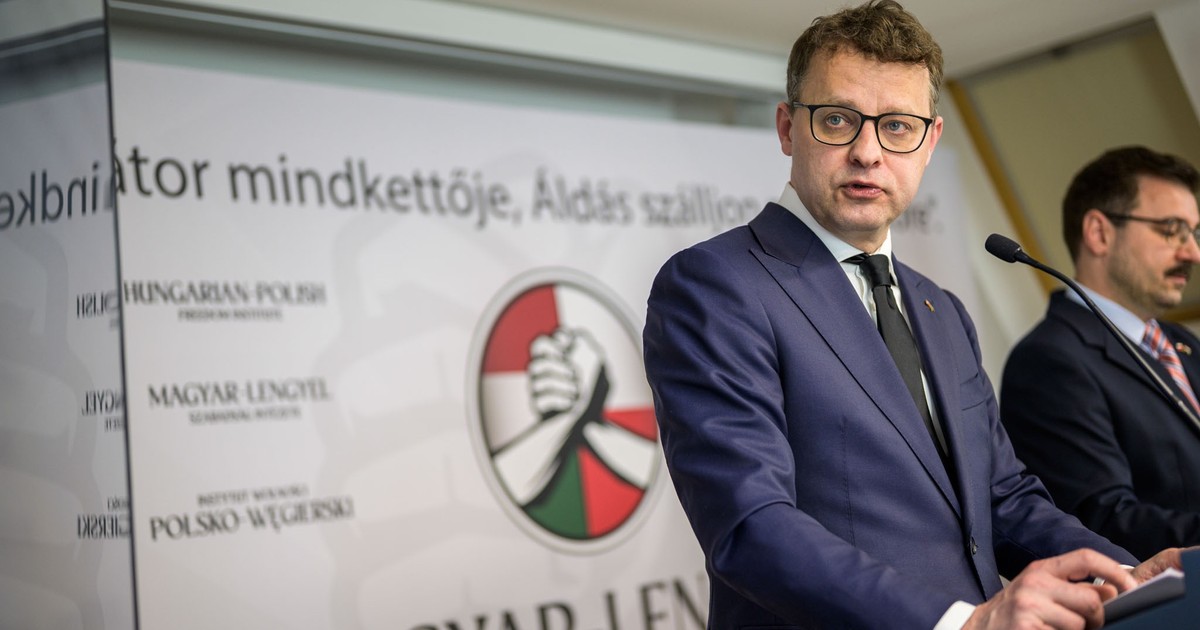 Marcin Romanowski i jego praca w Budapeszcie. Tajemniczy instytut