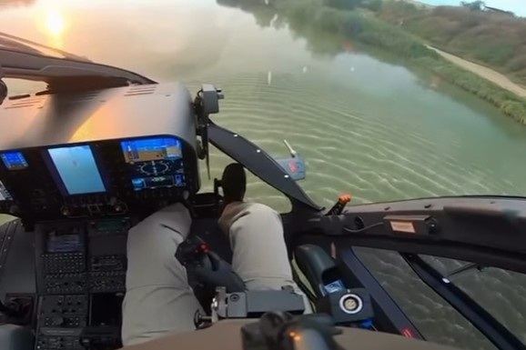 (VIDEO) OGROMAN POŽAR GUTA VIŠE OD 700 HEKTARA POVRŠINE U SRBIJI! Skoro 200 ljudi na terenu se bori za stihijom u Deliblatskoj peščari: Oglasio se Dačić