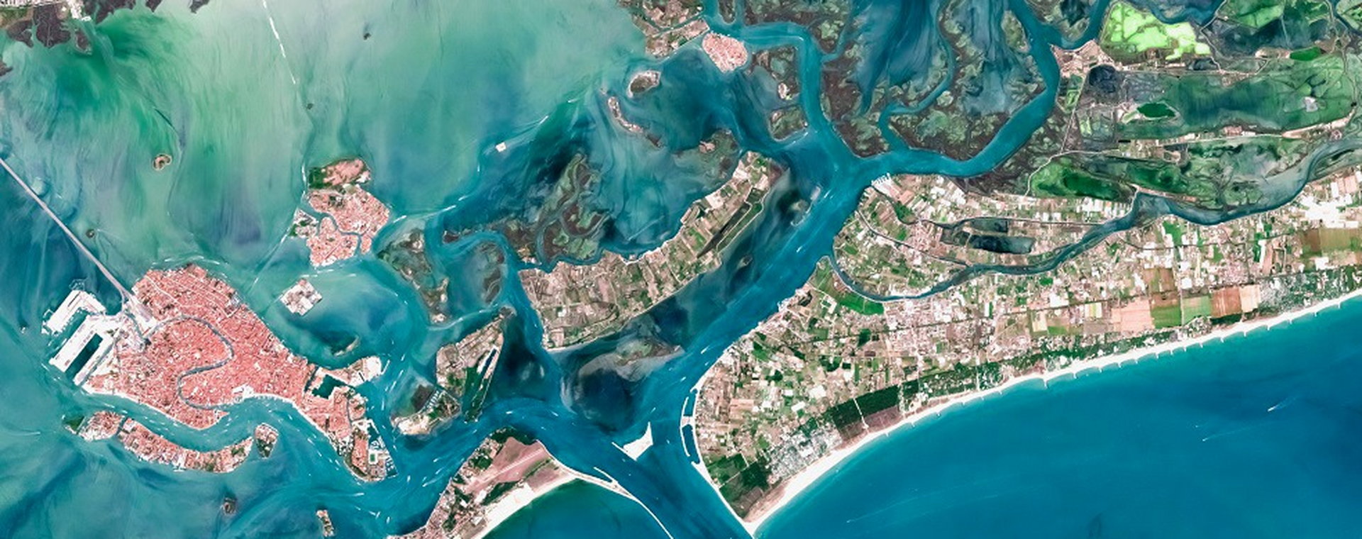 Wenecja widziana z satelity.