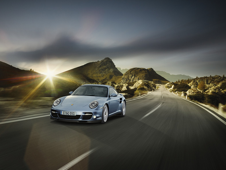 Porsche 911 Turbo S - Jeszcze więcej mocy