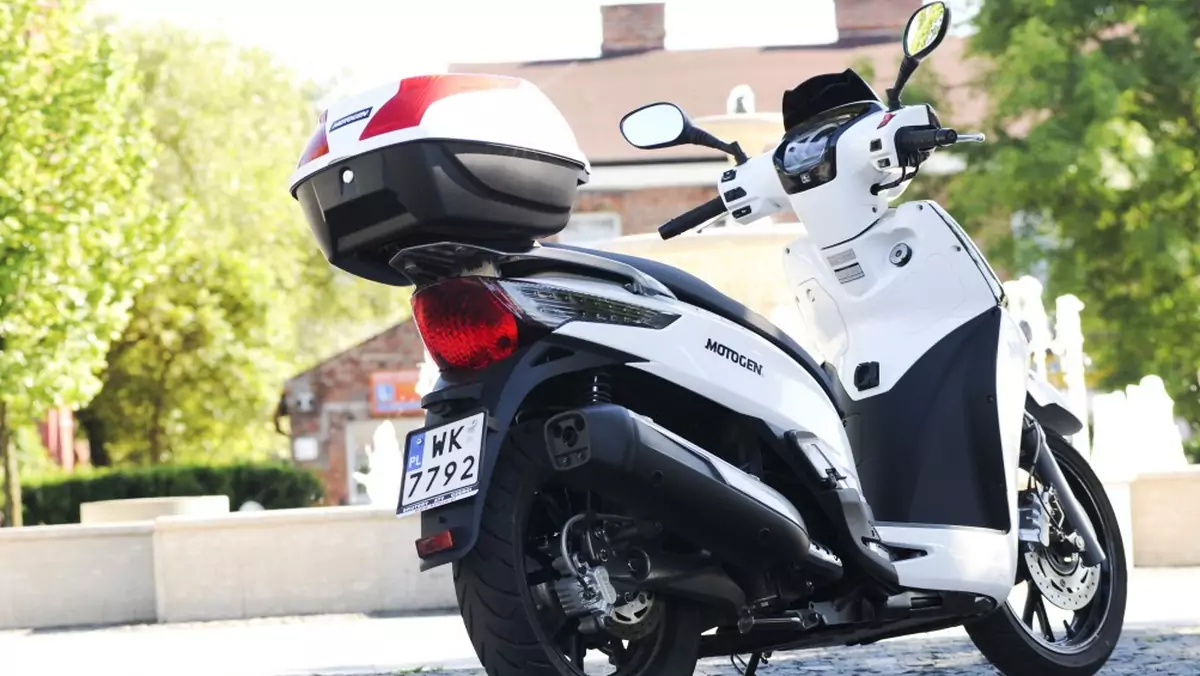 Kymco GT300i People