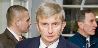 Zbigniew Benbenek - Medialny hazardzista zagra na cyfrowej platformie