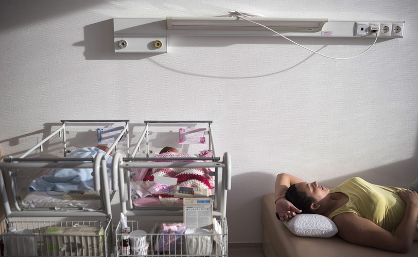 DZIEŃ WCZEŚNIAKA. Mali wojownicy w szpitalu Jósa András w mieście Nyíregyháza na Węgrzech