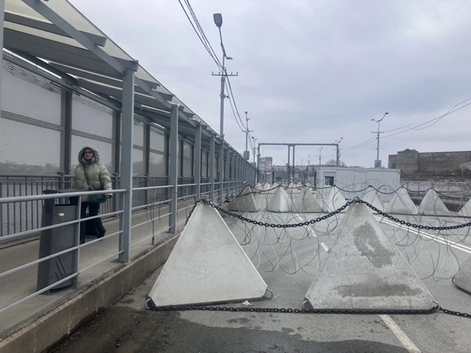 Samo pešaci mogu da prođu kroz granični prelaz