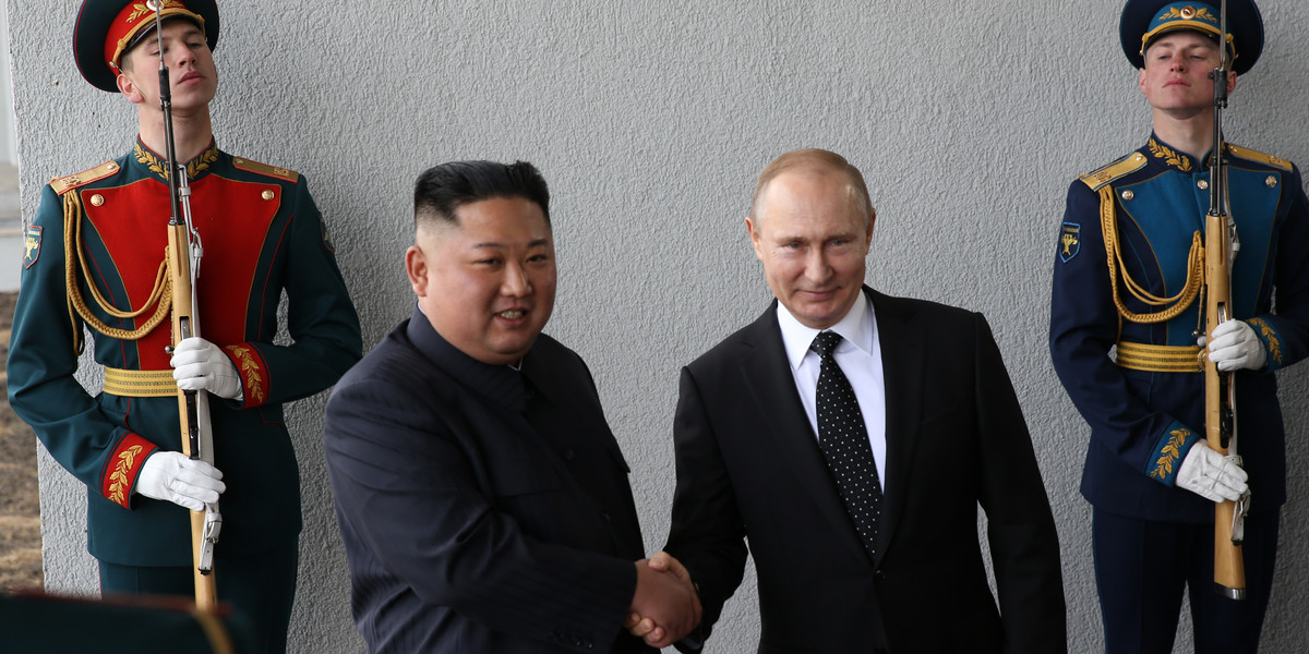 Przywódca Korei Północnej Kim Dzong Un i prezydent Rosji Władimir Putin. Rosja, 25 kwietnia 2019 r.