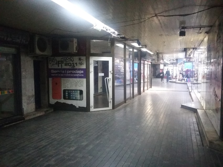 Podzemni prolaz kod "Albanije"