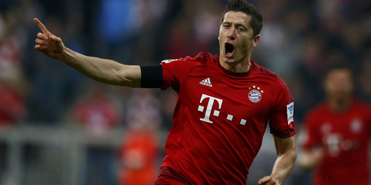 robert lewandowski mecz bayern wolsburg