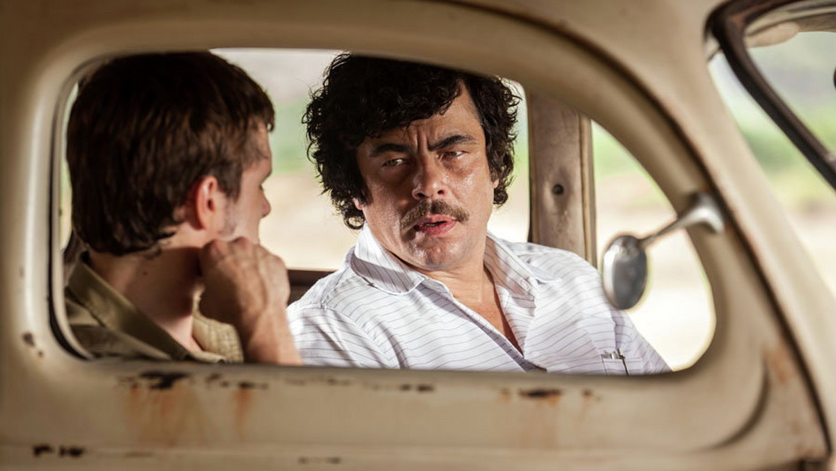 "Escobar: Historia nieznana", debiutancki projekt reżyserski włoskiego aktora Andrei Di Stefano, oferuje dość ciekawe, acz w ostatecznym rozrachunku zdecydowanie zbyt powierzchowne spojrzenie na jednego z największych baronów narkotykowych w historii.