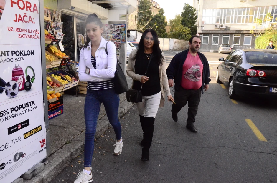 Darkovi roditelji sa verenicom Marinom