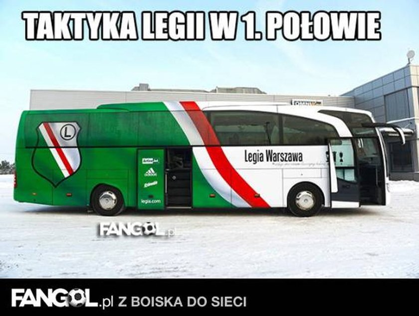 Memy po meczu Ajax - Legia. Internauci śmieją się z Żyry! Galeria