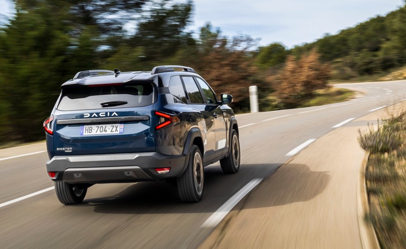 Nowa Dacia Bigster Hybrid 155