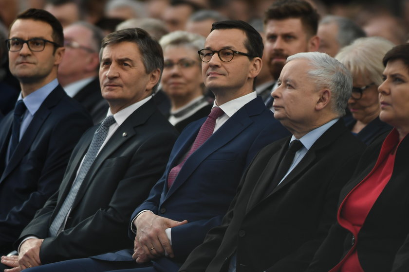 Marek Kuchciński, Mateusz Morawiecki, Jarosław Kaczyński, Beata Szydło