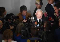 Rada Krajowa SLD przeciw Millerowi. Nie chcą, by Kalisz był kandydatem na prezydenta