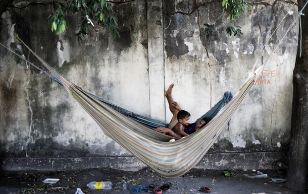 The Wider Image: Venezuelan migrants pose humanitarian problem in Brazil