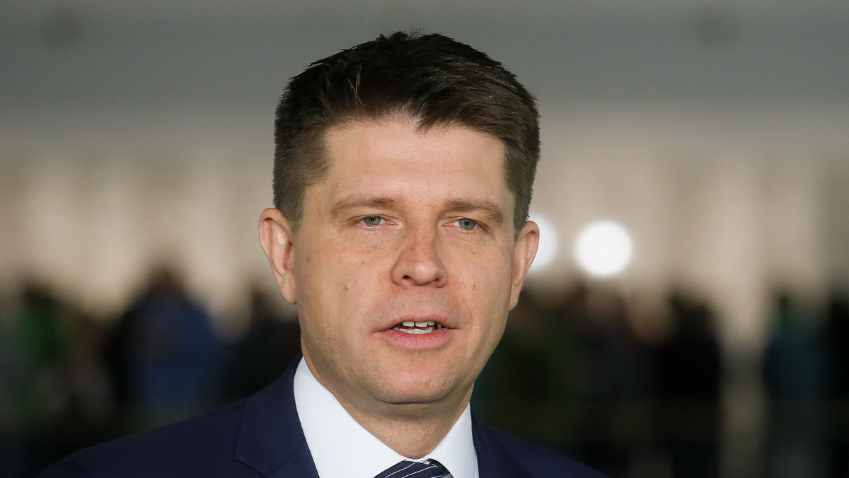 Ryszard Petru lider Nowoczesnej osiem lat rządów PO ocenił na 3 lub 3+. Jego zdaniem, do porażek rządu można zaliczyć sytuację w górnictwie, a na plus rozwój infrastruktury i wykorzystanie środków unijnych. - Wiele rzeczy można było zrobić lepiej - dodał.