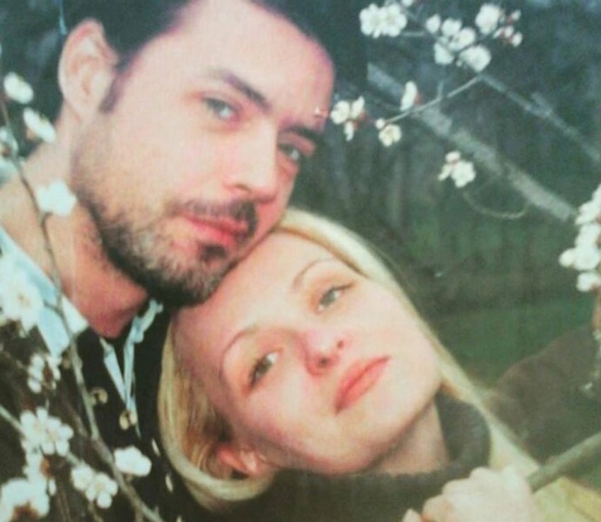 "ŽIVIMO ONAKO KAKO NAMA ODGOVARA" Rekao je Igor Pervić i sa Jovanom Petrović otišao da živi na selu