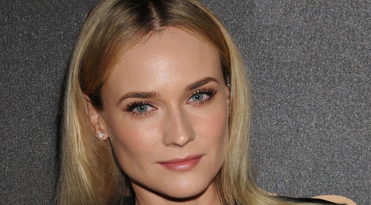 Diane Kruger ezt nagyon benézte - Furcsa szettben jelent meg a színésznő