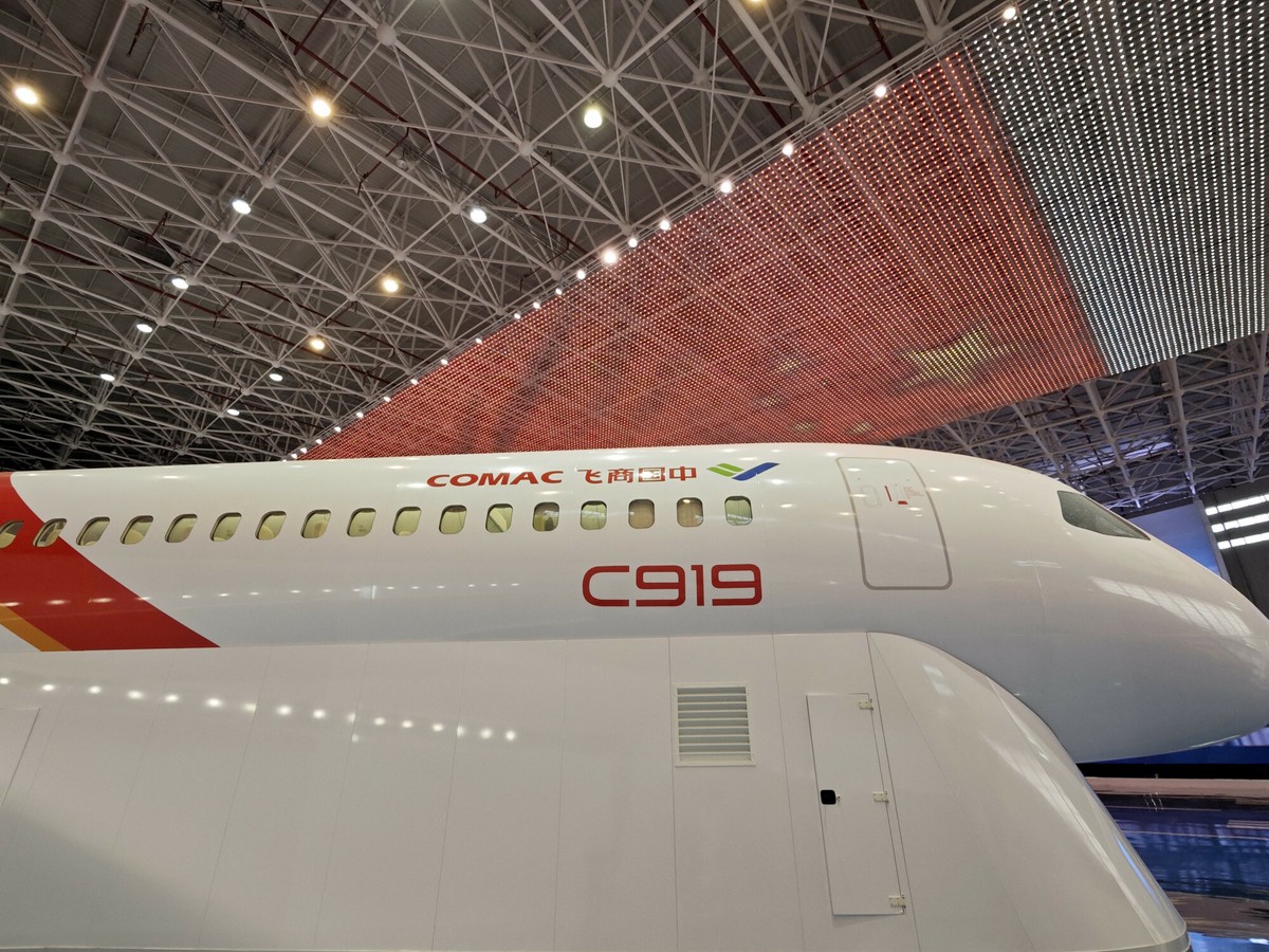 Kłopoty chińskiej firmy. Miała rzucić rękawicę Boeingowi i Airbusowi