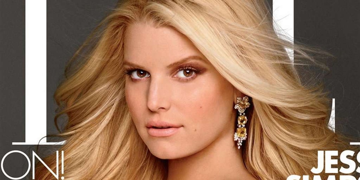 Jessica Simpson w ciąży Elle okładka