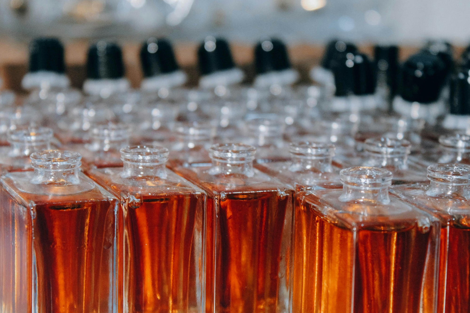 Zásady, vďaka ktorým parfum nestratí svoju silu.