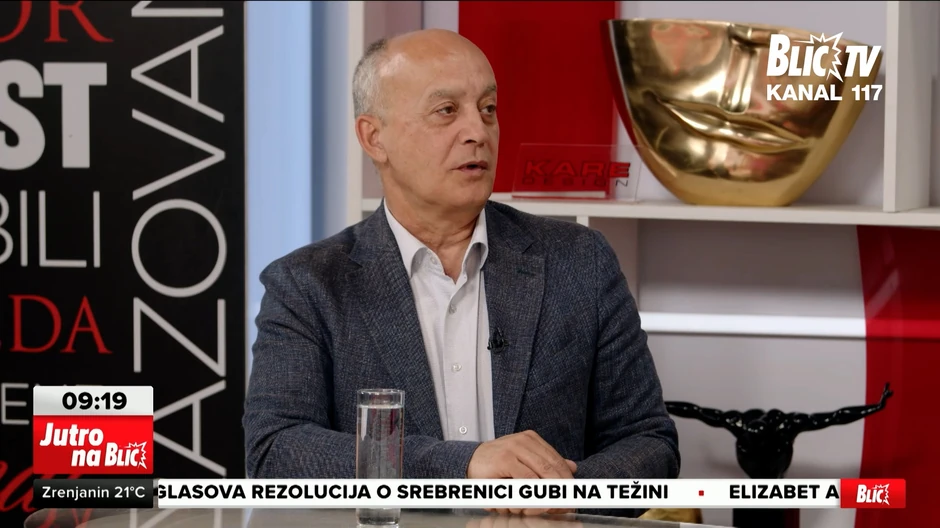 Aleksandar Seničić