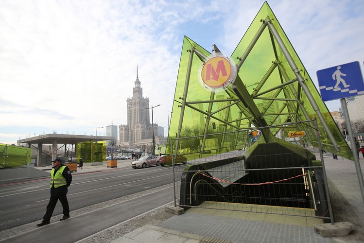 WARSZAWSKIE METRO. Otwarcie II linii łączącej Pragę z Wolą