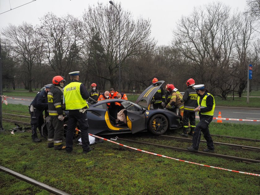 Ferrari na torowisku w Łodzi 