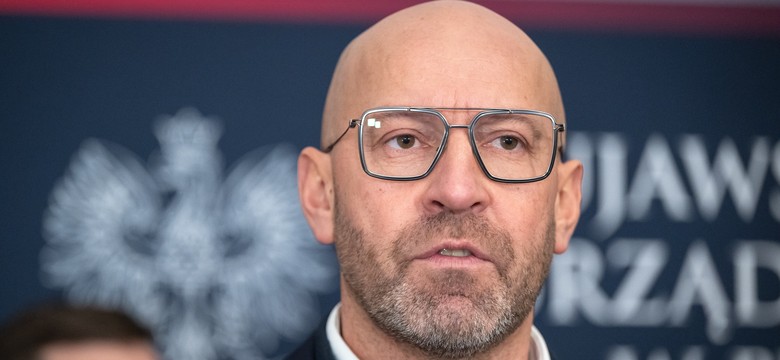 Sporu między ministerstwem sportu a PKOl. "Haniebne, że flaga narodowa jest wykorzystywana do gierek politycznych"