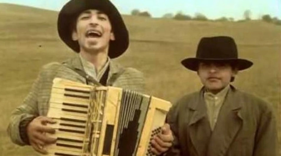 Romski muzikanti: Nenad i Miodrag Krstić