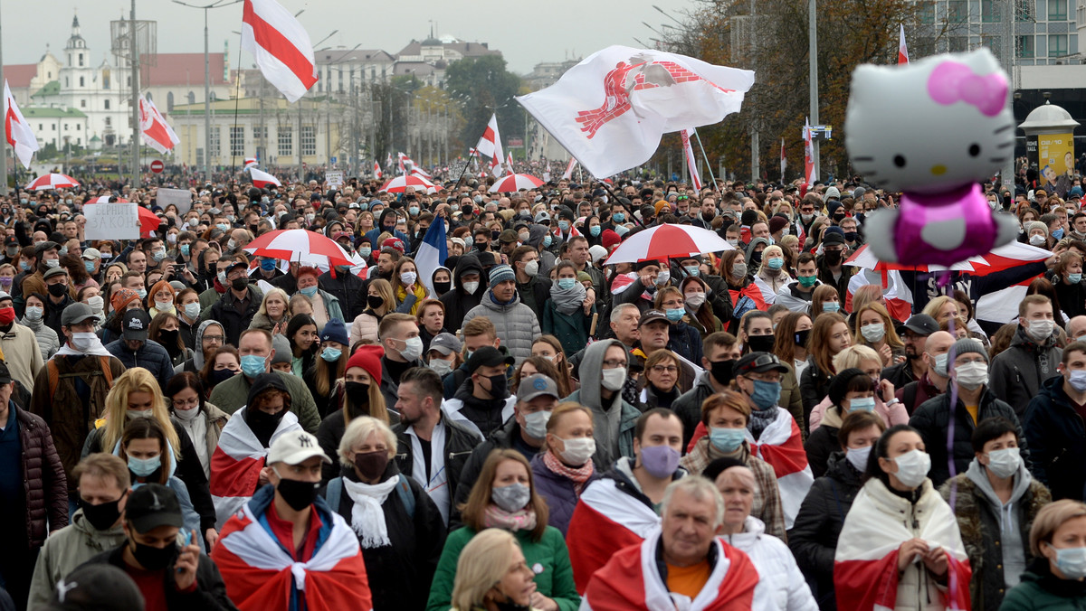 Dzisiejsze protesty na Białorusi zgromadziły tysiące osób