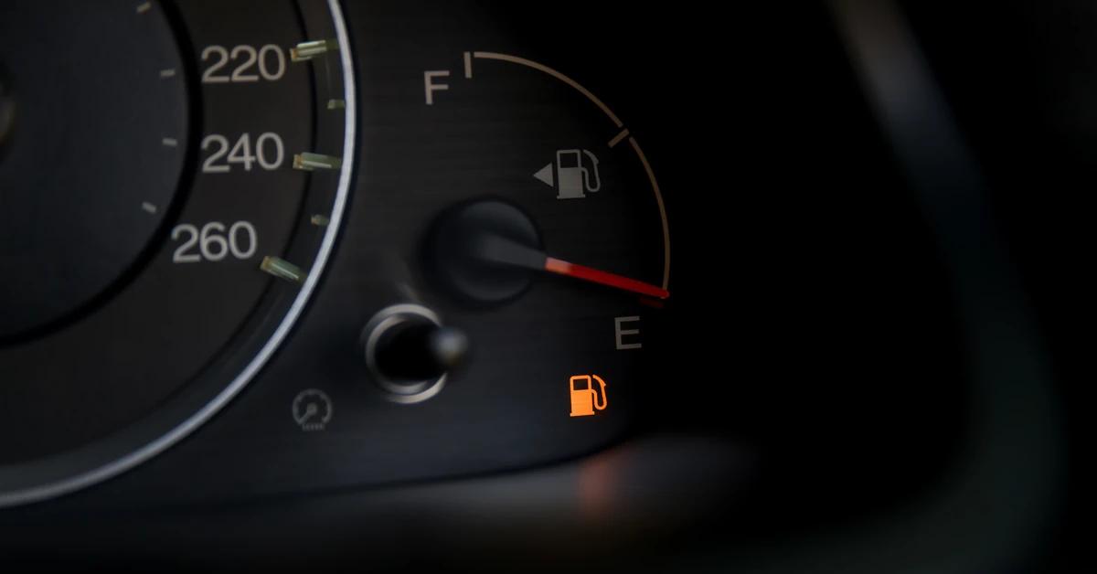 Benzyna po 7 zł, diesel ponad 8 zł. Zmień te nawyki za kierownicą - Twoje spalanie spadnie choćby o 2 litry. Bez żadnych przeróbek