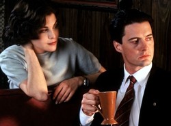 Kultowy "Twin Peaks" wraca. David Lynch i Mark Frost piszą scenariusz