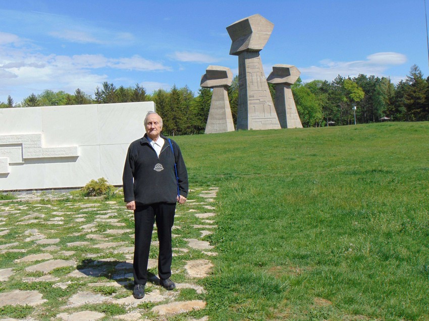 Zoran Kocić jedini šetač u spomen-parku na Bubnju