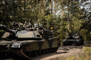 Czołgi Abrams już w Wesołej! MON potwierdza dostawę amerykańskich kolosów - kto je dostał?