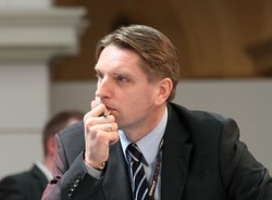 Tomasz Lis krytykuje Donalda Tuska. Wytyka mu cynizm