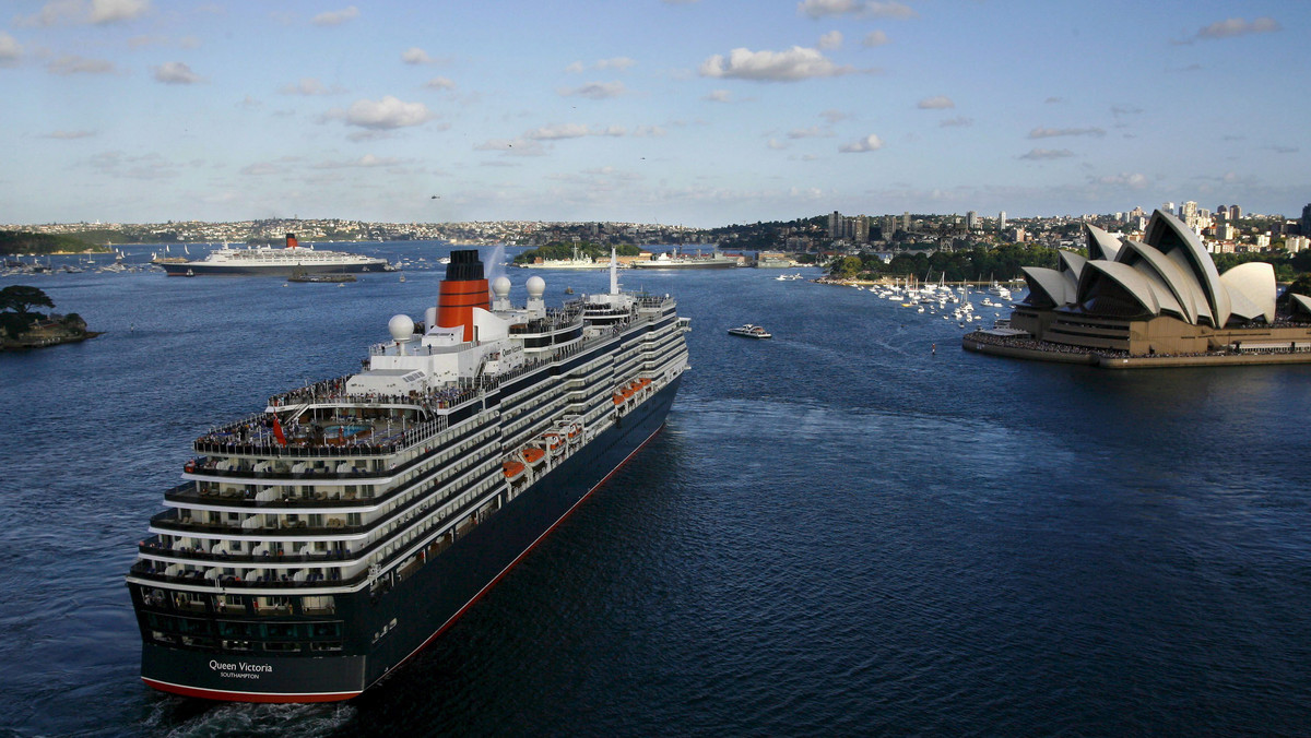 Sezon wycieczkowy 2008 zostanie  zainaugurowany w Porcie Gdynia 1 maja  wizytą pływającej pod banderą panamską  jednostki MSC Opera. Jako ostatni w 2008 roku do gdyńskiego portu zawinie Empress (25 września), który będzie najczęstszym gościem polskich portów - Gdynię odwiedzi 18 razy. W sumie, do dnia 27 marca zaawizowano 91 wizyt statków wycieczkowych. Wśród nich Queen Victoria - informuje serwis gdynia.pl.