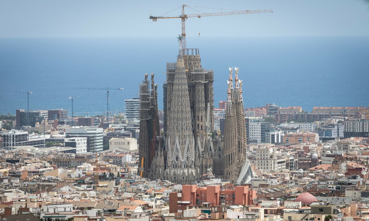 Ciekawostki o Barcelonie. Czy wiesz, czym są panots i "Kwartał niezgody"?