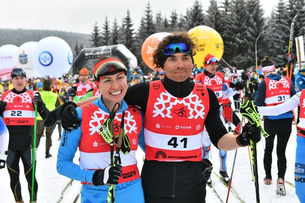 Na zdjęciu archiwalnym z 05.03.2022 r: Justyna Kowalczyk-Tekieli (L) i Kacper Tekieli (P)