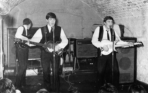 The Beatles na słynnej scenie the Cavern Club, sierpień 1962 r.