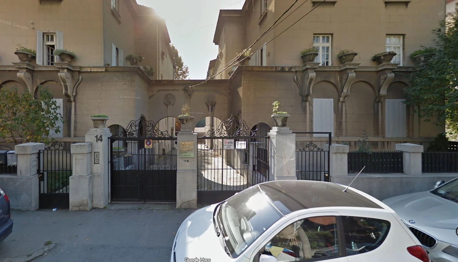 Šojat je u Rankeovoj ulici sagradio dve zgrade