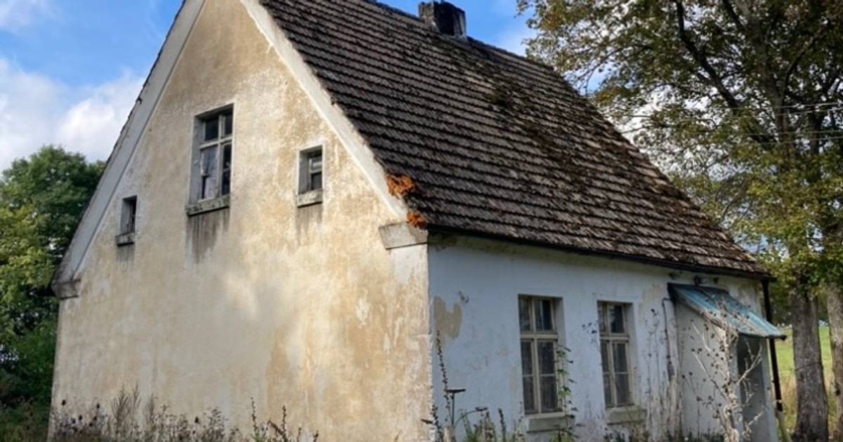 Para odnawia 100-letni dom. "Już zgubiliśmy się w rachunkach"
